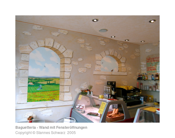 Baguetteria, wall with windows