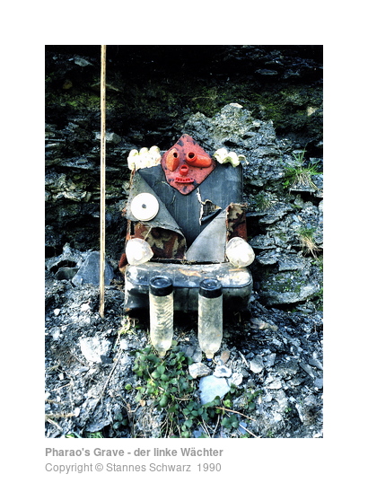 Pharao's Grave - Guard on the lefthand